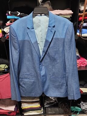 WD.NY Two-Tone Blue Denim Blazer